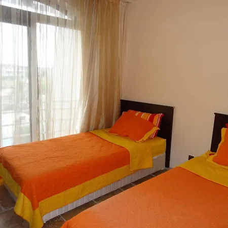 Villa Golf 1 *